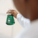 Lire la suite à propos de l’article Covid-19 : les Français ont-ils confiance dans la science ?