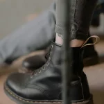 Lire la suite à propos de l’article Comment un vêtement devient-il indémodable ?