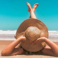 Allergie au soleil : qu’est-ce que la lucite estivale ?