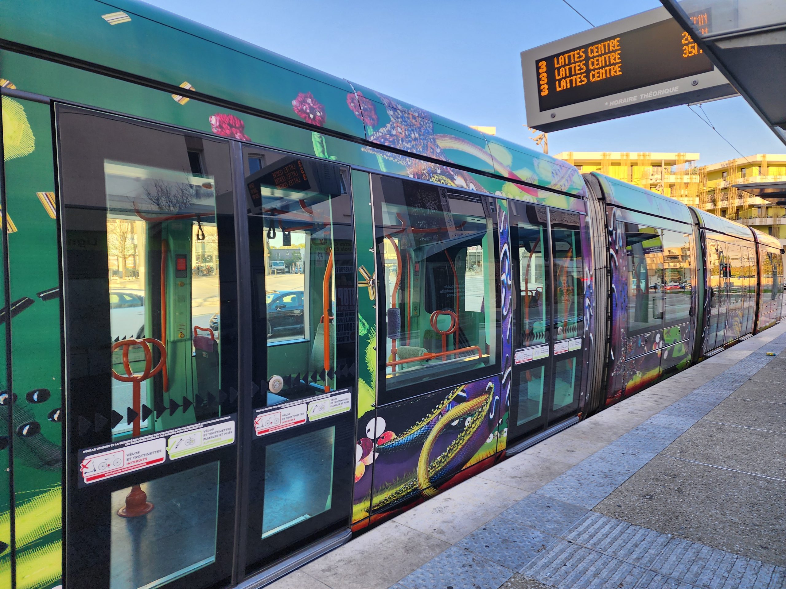 You are currently viewing Gratuité, fluidité et sécurité : le pari des transports de la Métropole de Montpellier