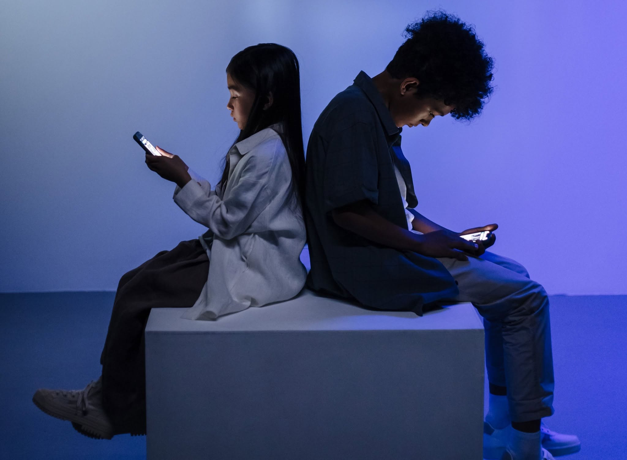 You are currently viewing Réseaux sociaux : est-il efficace de les interdire aux moins de 15 ans ?